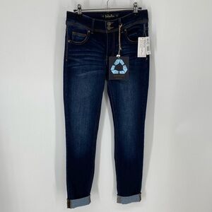 Indigo Rein Mid Rise Jeans NWT Size 7